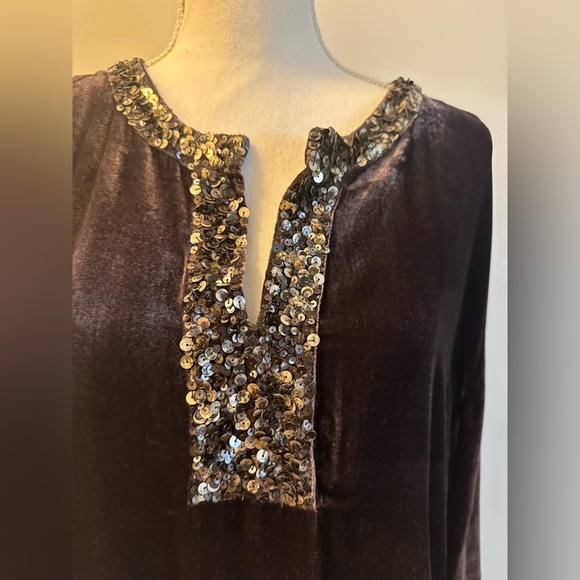 Garnet Hill Deep Purple  Sequin Trim Velvet Blouse 14 NWOT Sundance mid size - Picture 4 of 13